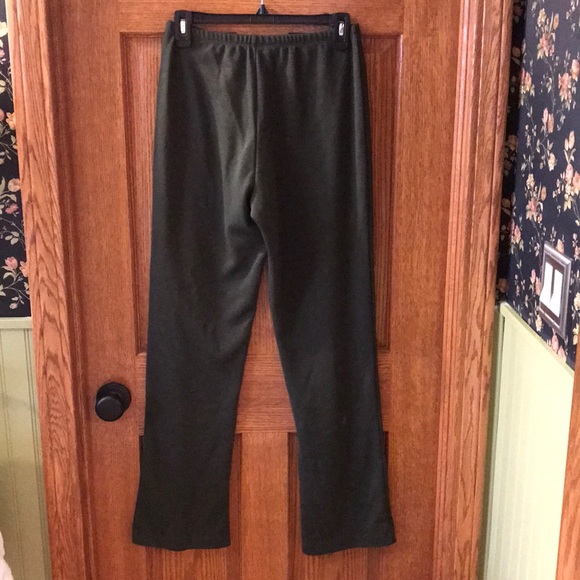 Modern Soul - 2-Piece Lounge Set - Picture 6 of 8